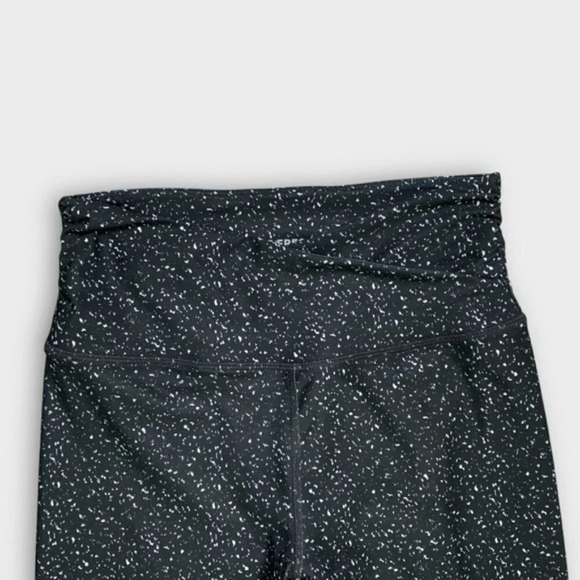 Joe Fresh Active Leggings - Picture 2 of 7